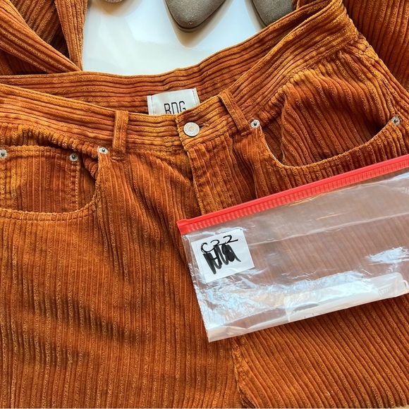 Urban Outfitters Taylor Swift Midnights BDG High Rise Baggy Corduroy Pants- 31 - Picture 14 of 14